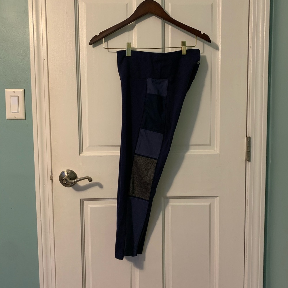Avia Capri Leggings